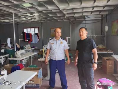 消防大队联合派出所深入辖区卫星工厂开展消防安全大检查