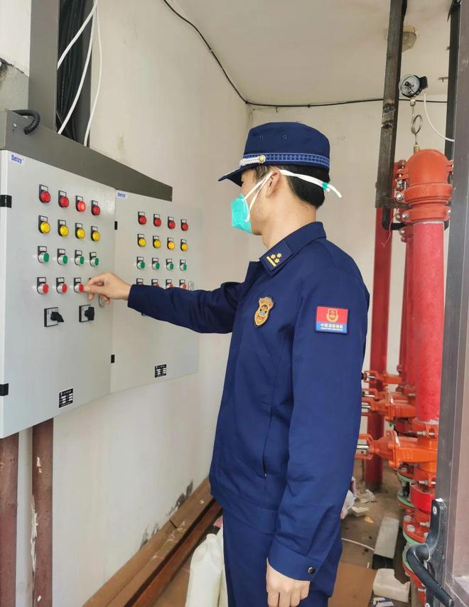 火焰蓝在方舱 | 青浦消防 我们的“哨所”