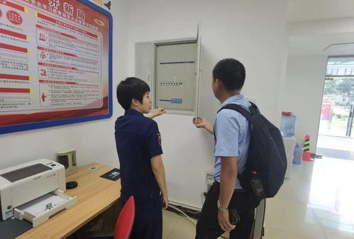 上门指导进机关 高效服务获点赞 金湾区消防救援大队深入政府机关单位开展 上门式 消防安全检查指导