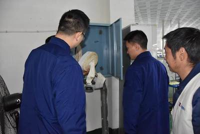 怀化中方消防大队深入辖区工厂开展清明节前消防安全检查