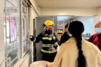 筑牢信仰殿堂安全屏障——甘孜州开展寺庙消防安全专项检查与检测服务